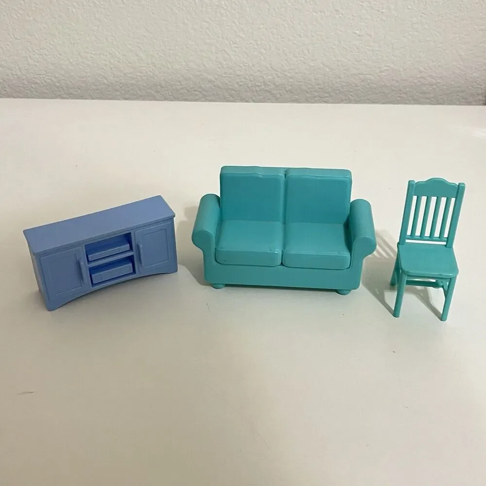Toys R Us You & Me Happy Together Doll Figures and Dollhouse Furniture Lot FLAWS